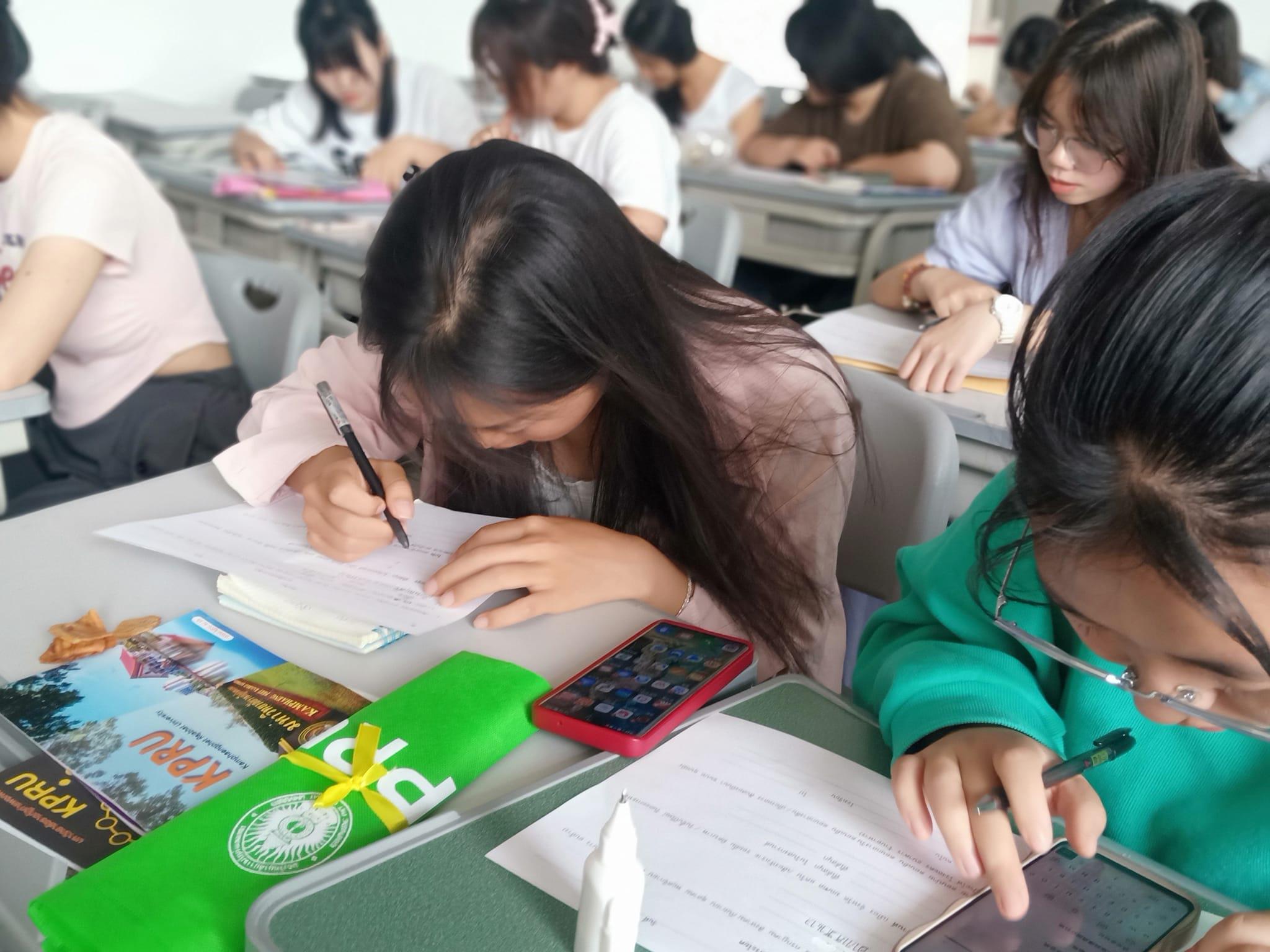 2. ราชภัฏกำแพงเพชรเยือนคู่แลกเปลี่ยนประเทศจีน สานสัมพันธ์และความเข้มแข็งทางวิชาการสู่ปีที่ 9