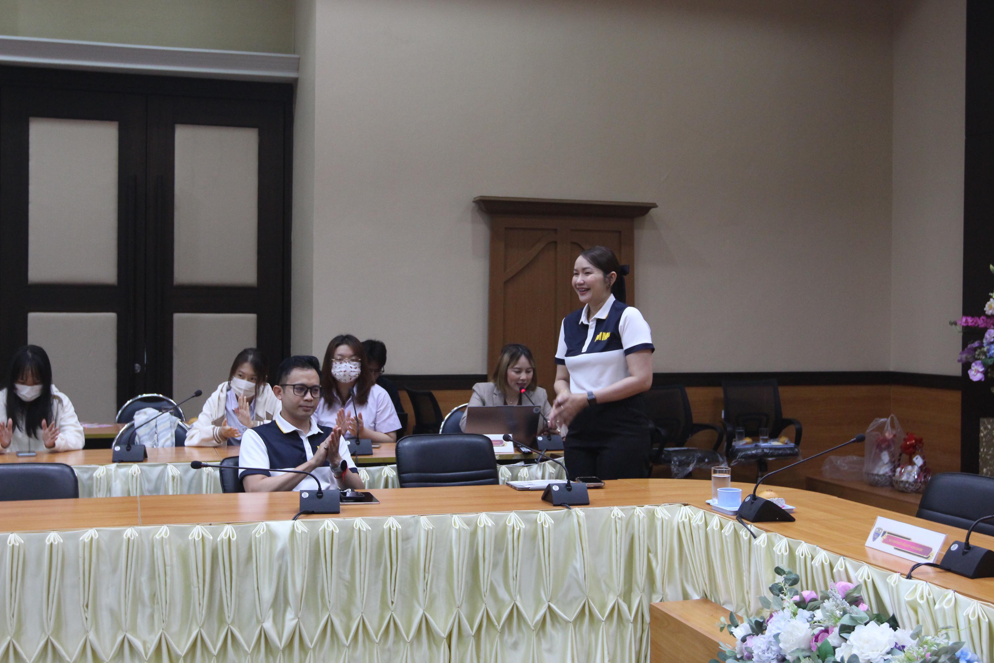 37. กิจกรรมอบรมให้ความรู้เกี่ยวกับงานตรวจคนเข้าเมือง งานจราจรและกฎหมายข้อควรรู้สำหรับนักศึกษาต่างชาติ ประจำปีการศึกษา 2568