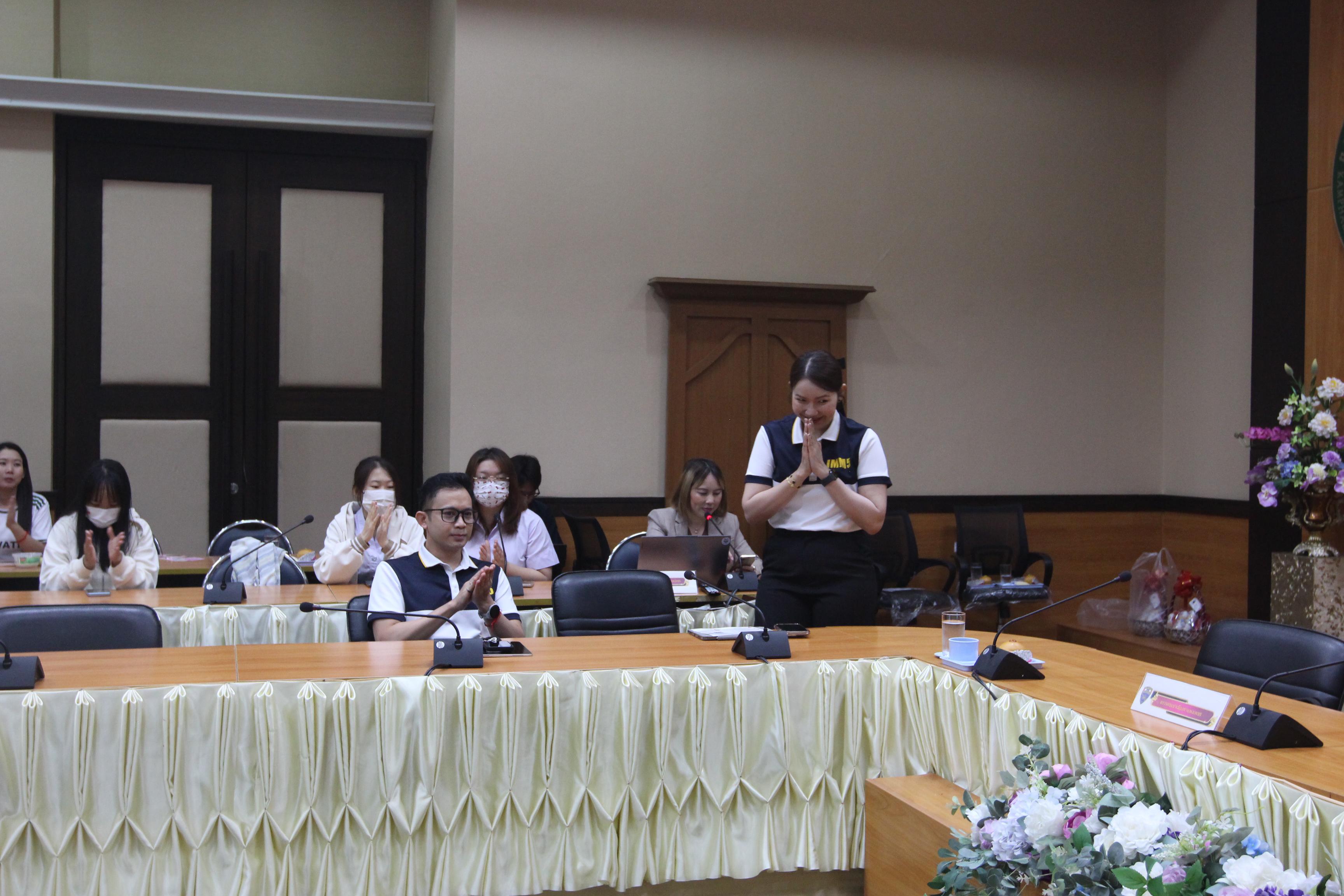 39. กิจกรรมอบรมให้ความรู้เกี่ยวกับงานตรวจคนเข้าเมือง งานจราจรและกฎหมายข้อควรรู้สำหรับนักศึกษาต่างชาติ ประจำปีการศึกษา 2568