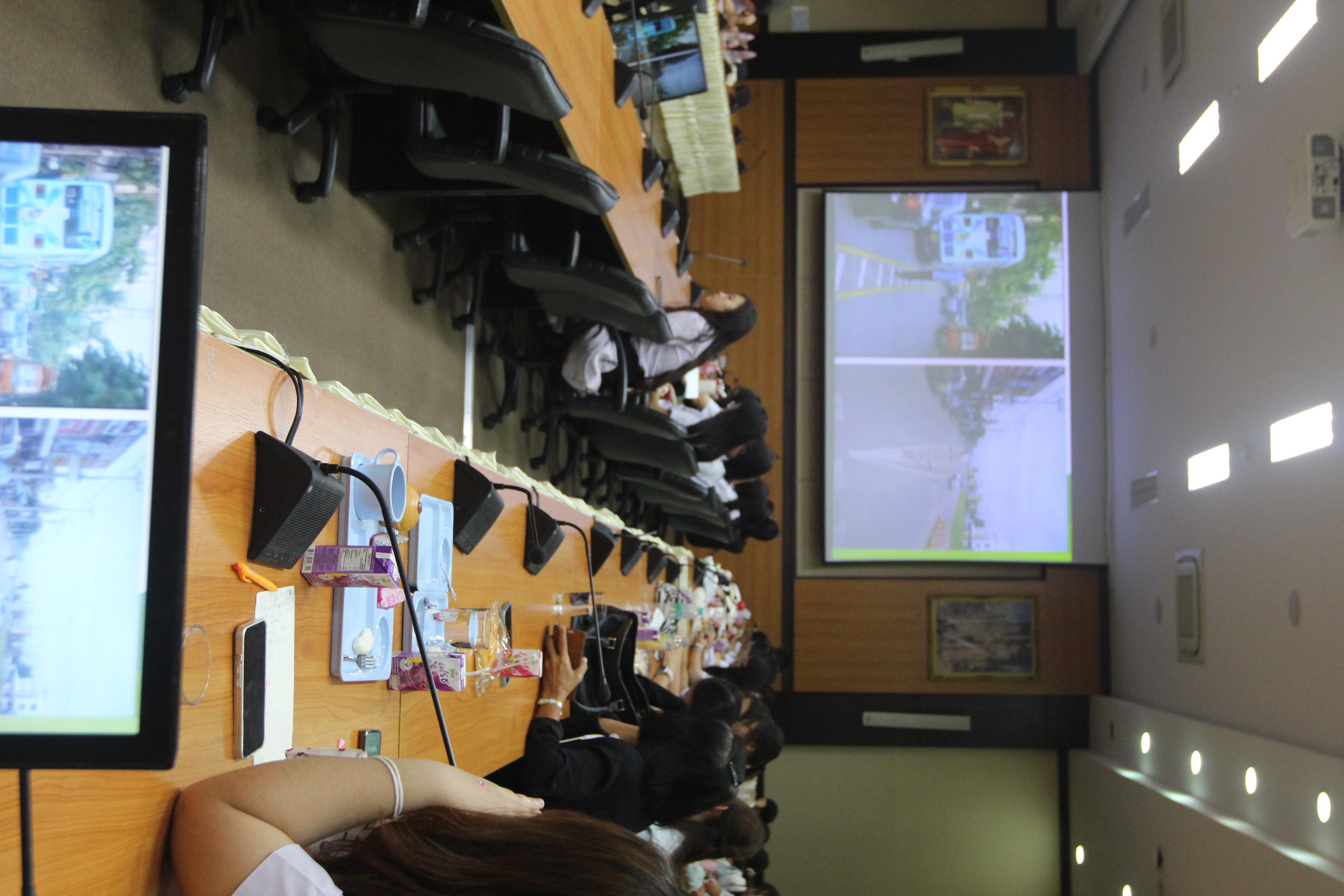 139. กิจกรรมอบรมให้ความรู้เกี่ยวกับงานตรวจคนเข้าเมือง งานจราจรและกฎหมายข้อควรรู้สำหรับนักศึกษาต่างชาติ ประจำปีการศึกษา 2568