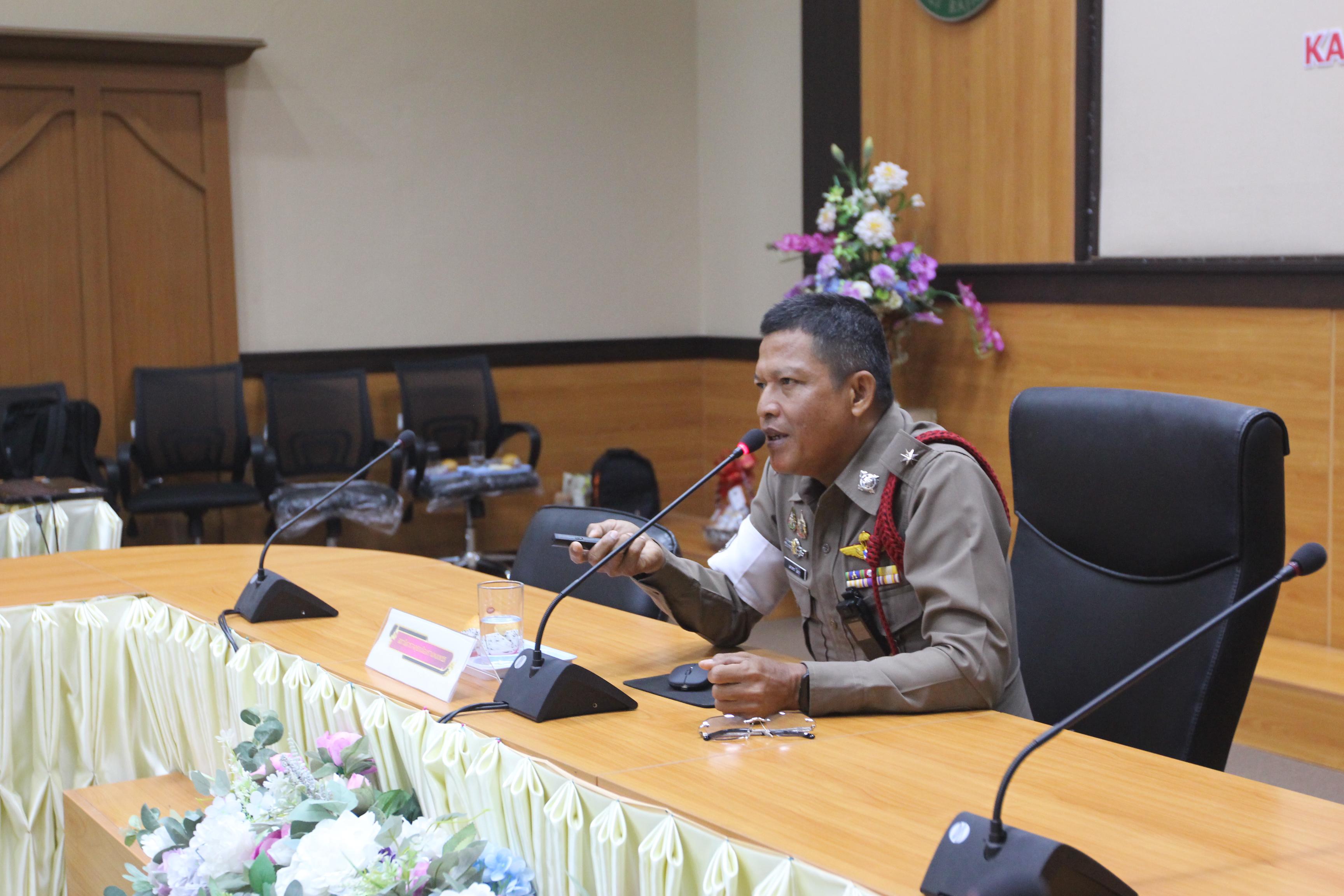 141. กิจกรรมอบรมให้ความรู้เกี่ยวกับงานตรวจคนเข้าเมือง งานจราจรและกฎหมายข้อควรรู้สำหรับนักศึกษาต่างชาติ ประจำปีการศึกษา 2568