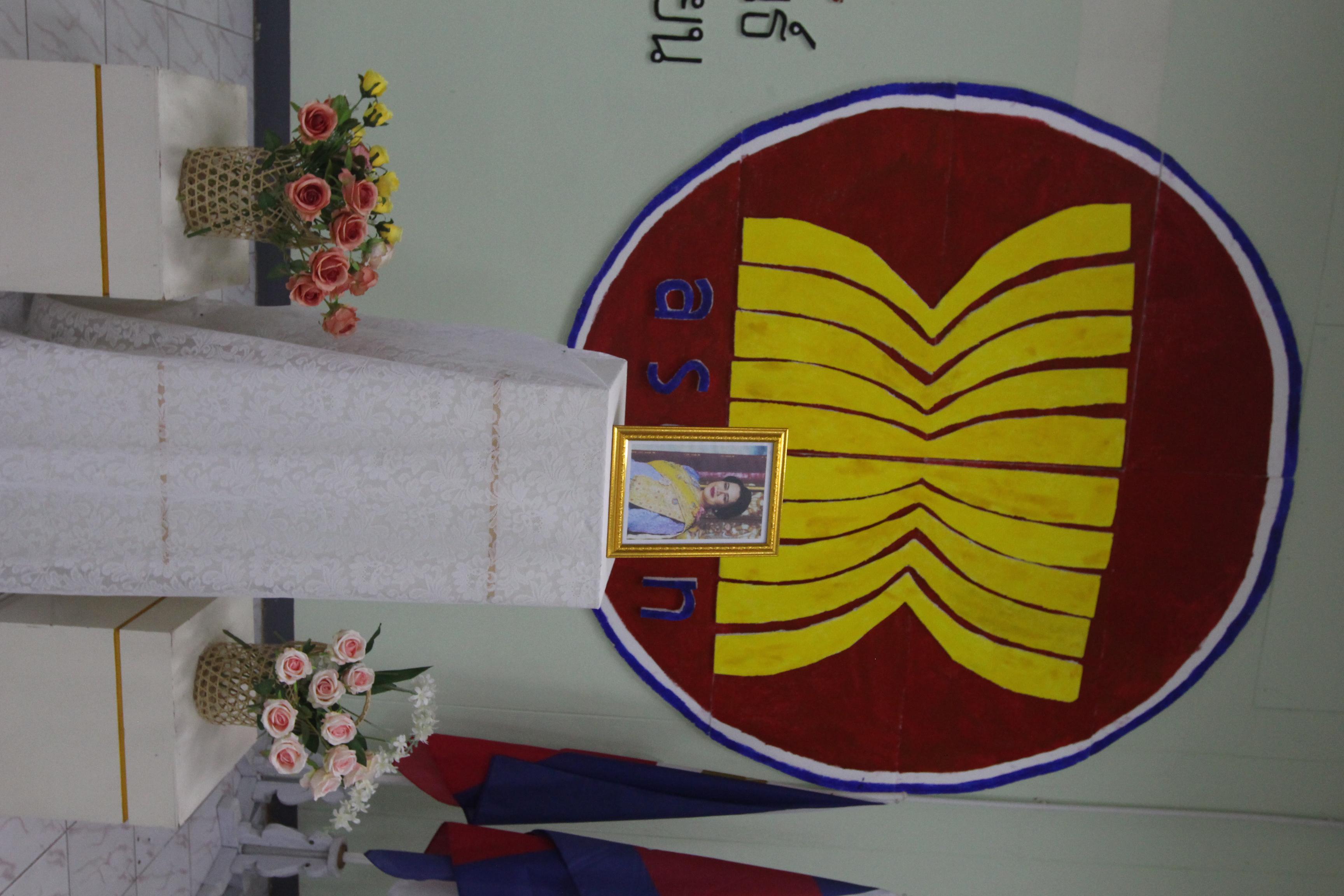 12. พิธีจุดเทียนน้อมรำลึกในพระมหากรุณาธิคุณ สมเด็จพระนางเจ้าสิริกิตต์ พระบรมราชินีนาถ พระบรมราชชนนีพันปีหลวง