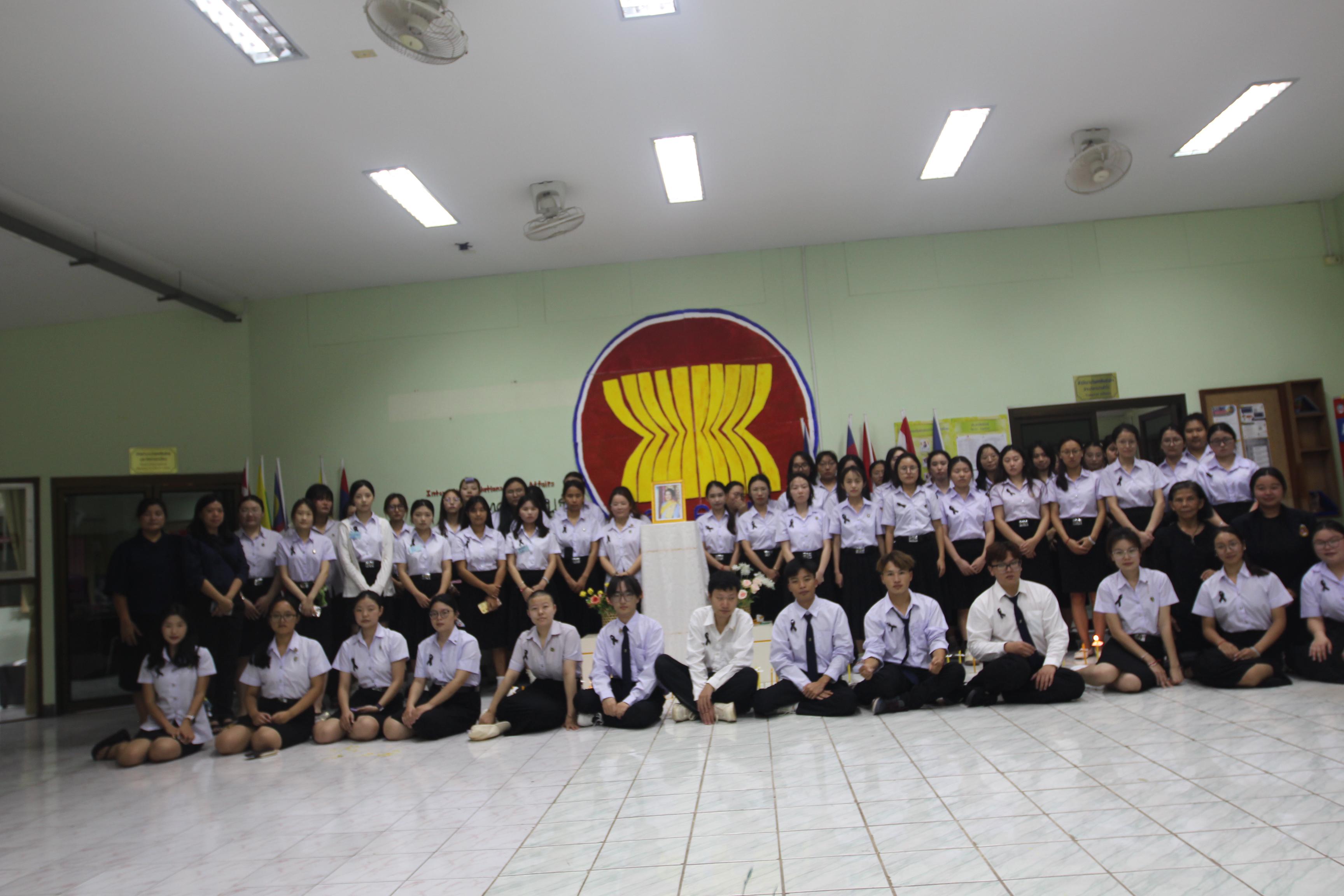 70. พิธีจุดเทียนน้อมรำลึกในพระมหากรุณาธิคุณ สมเด็จพระนางเจ้าสิริกิตต์ พระบรมราชินีนาถ พระบรมราชชนนีพันปีหลวง