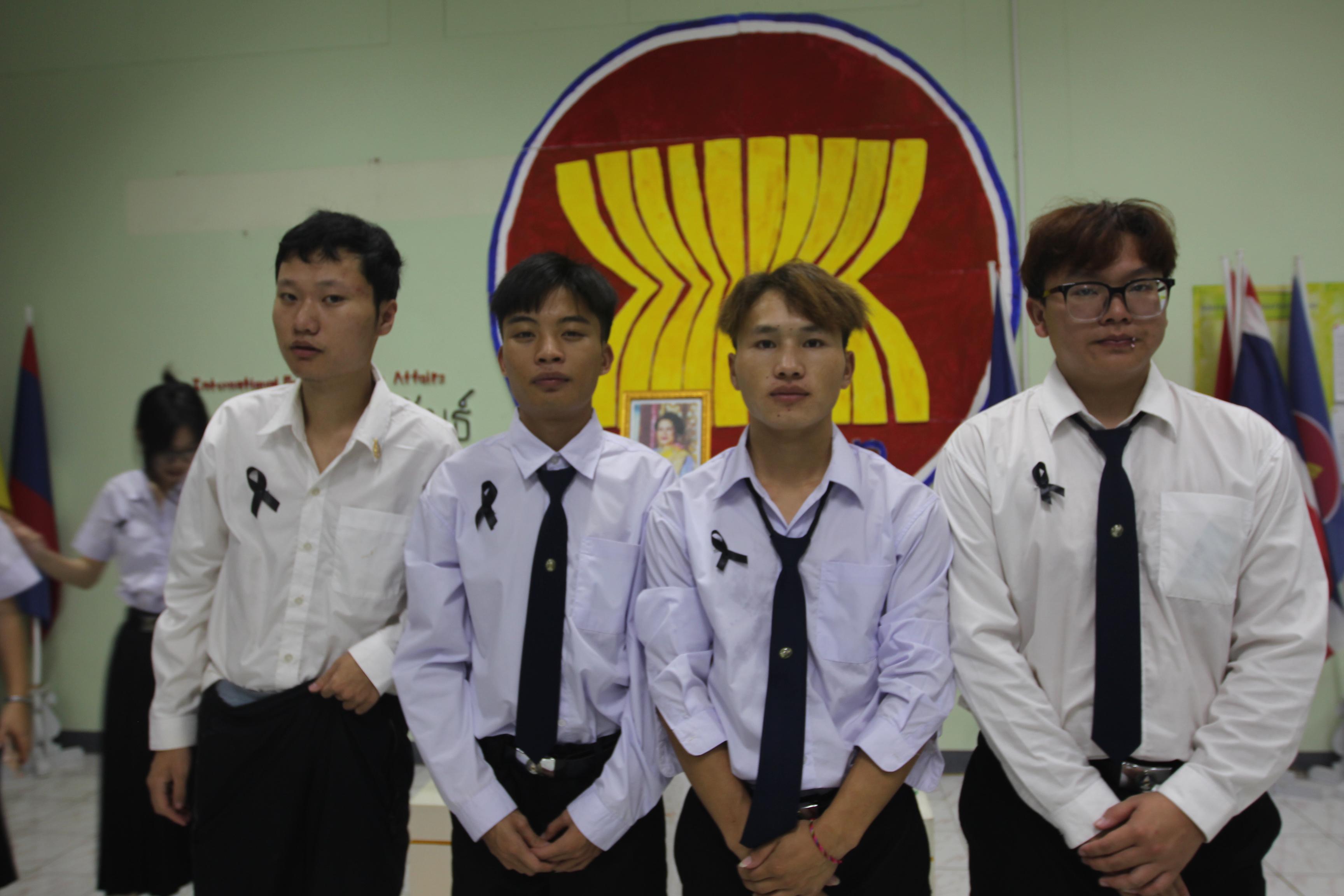 77. พิธีจุดเทียนน้อมรำลึกในพระมหากรุณาธิคุณ สมเด็จพระนางเจ้าสิริกิตต์ พระบรมราชินีนาถ พระบรมราชชนนีพันปีหลวง