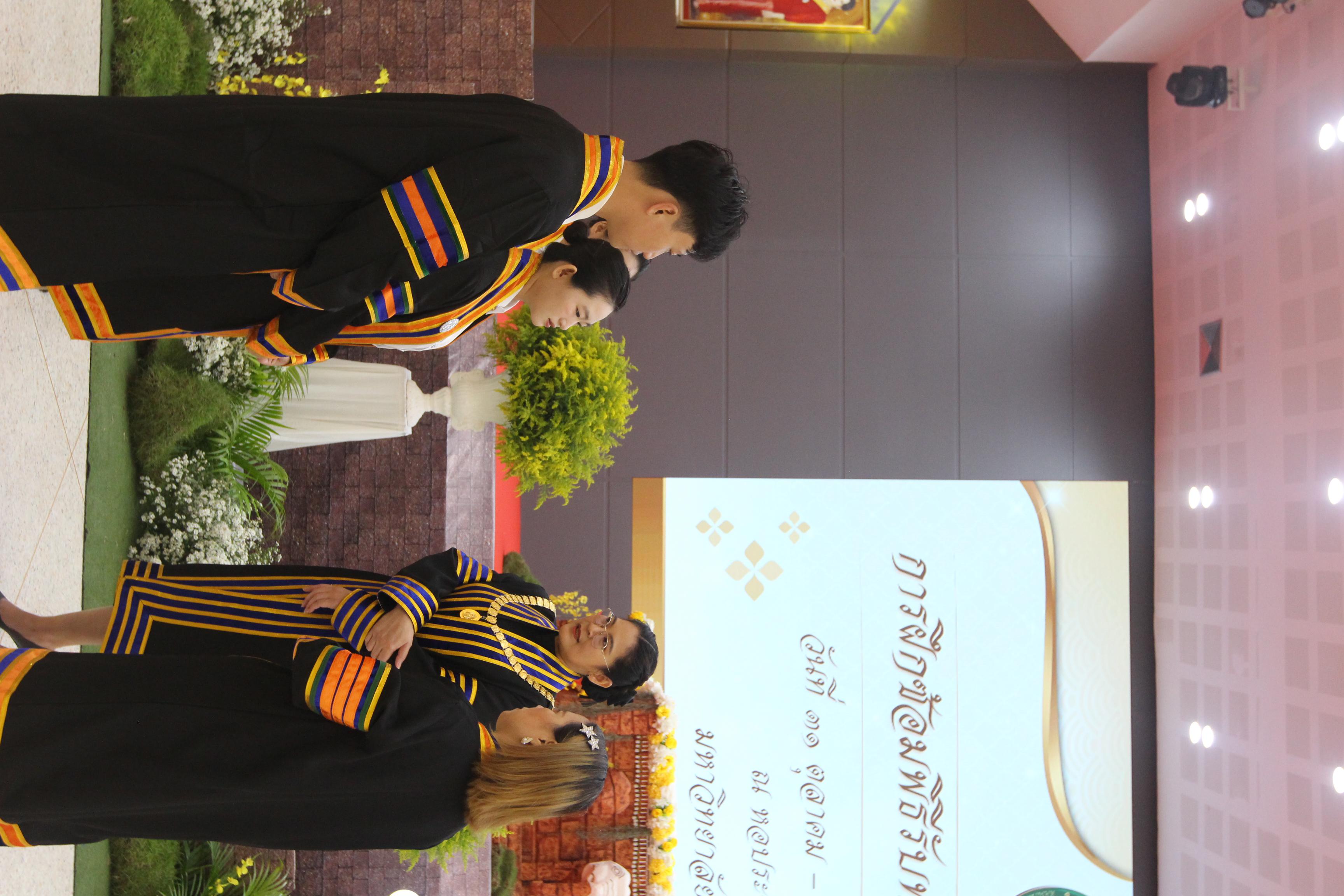 36. บัณฑิตตต่างชาติเข้ารับพระราชทานปริญญาบัตร ประจำปี 2568