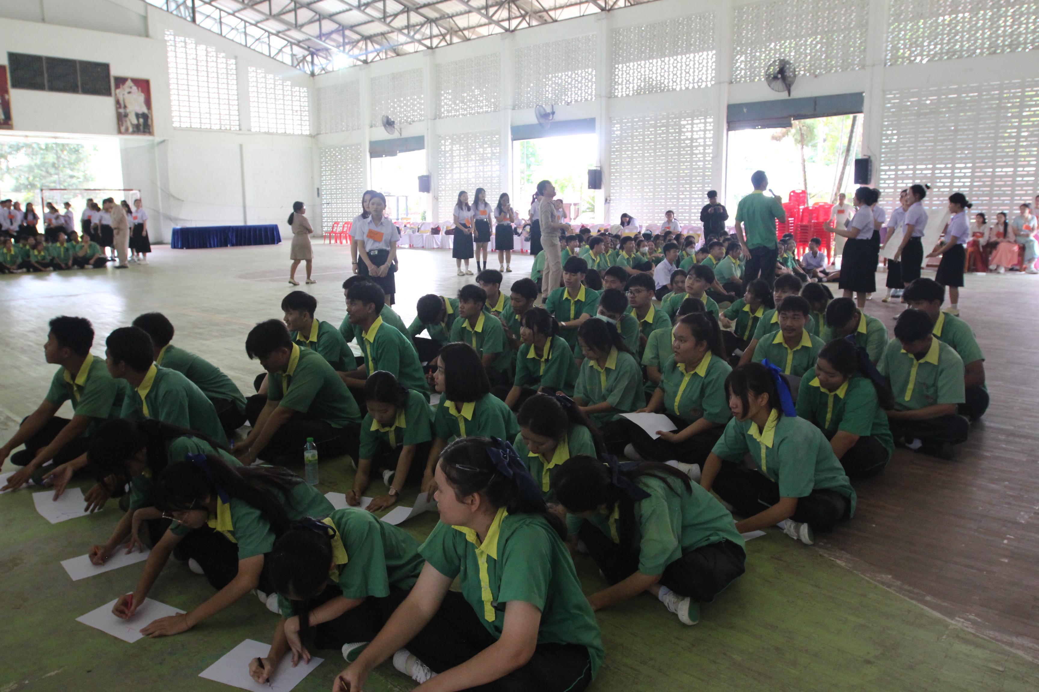 124. กิจกรรมนักศึกษาต่างชาติบริการวิชาการและทัศนศึกษา ครั้งที่ 1