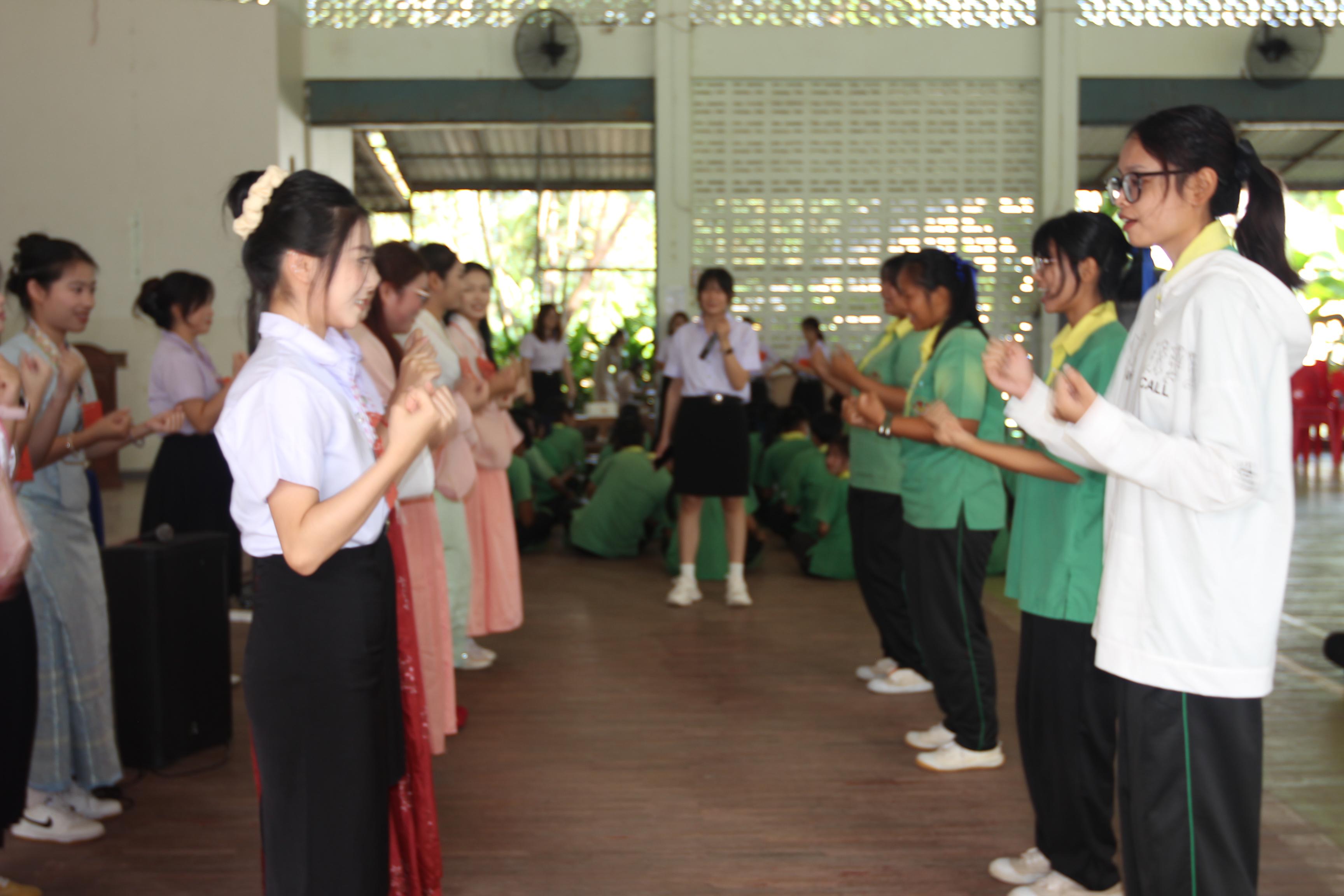 152. กิจกรรมนักศึกษาต่างชาติบริการวิชาการและทัศนศึกษา ครั้งที่ 1