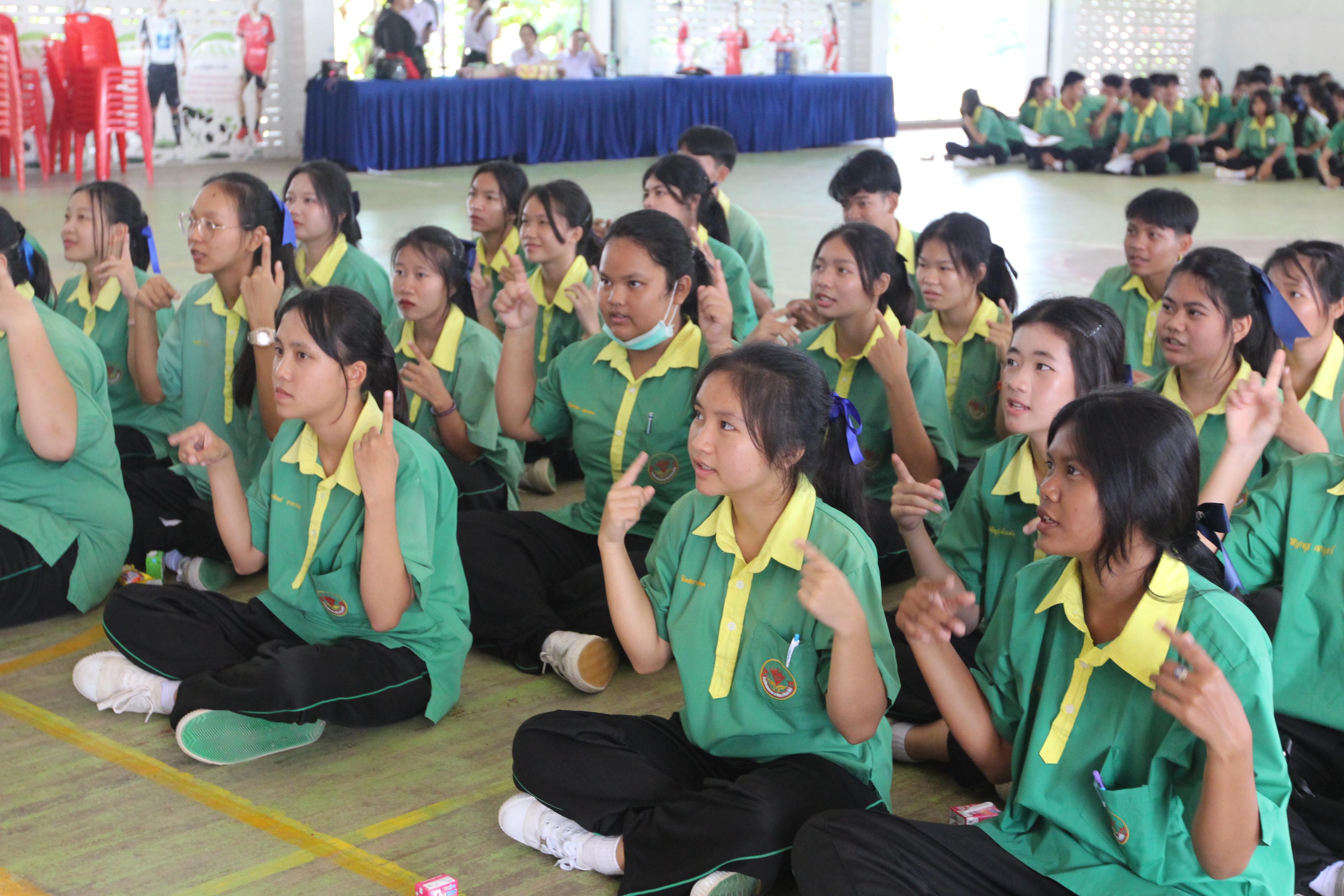 190. กิจกรรมนักศึกษาต่างชาติบริการวิชาการและทัศนศึกษา ครั้งที่ 1