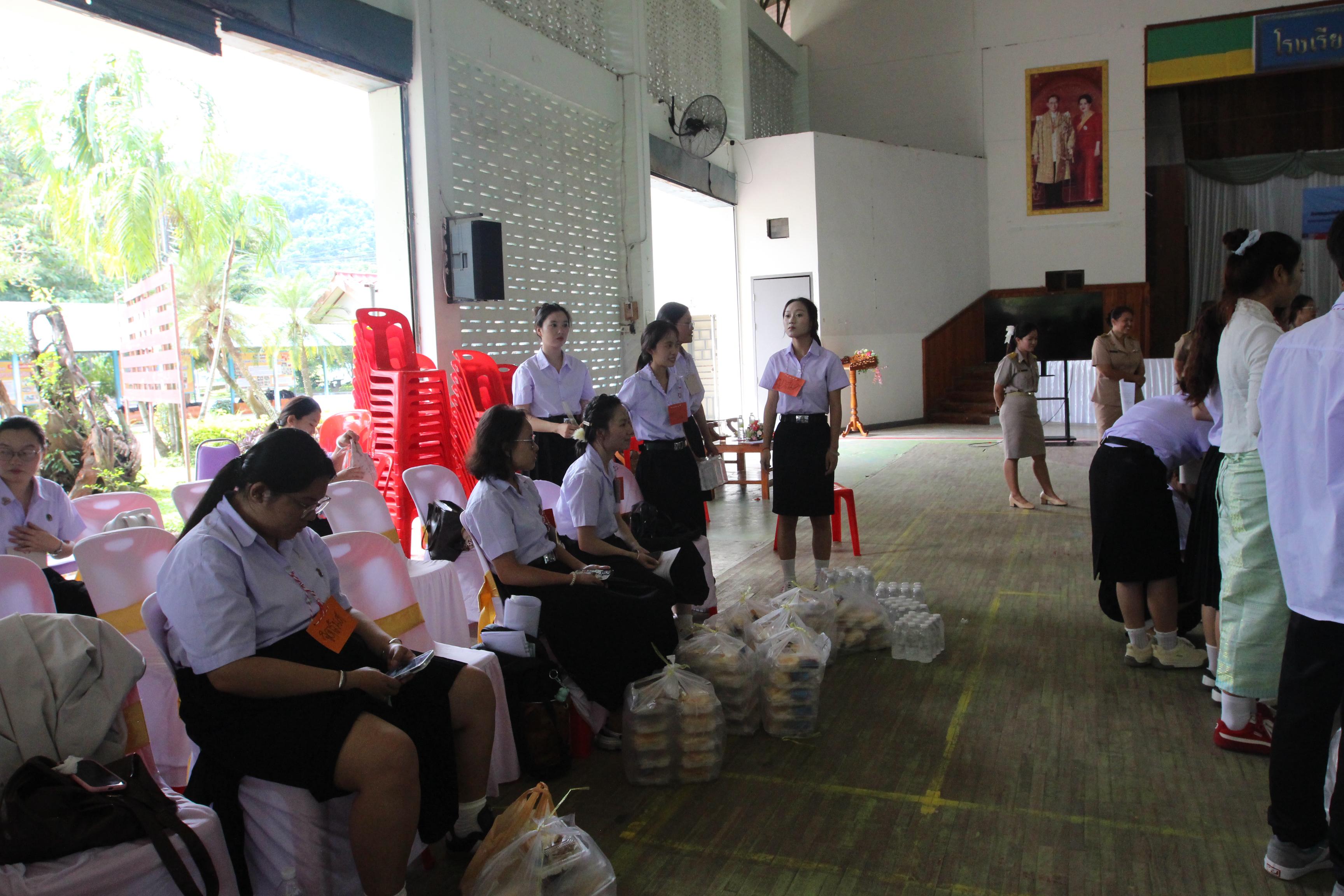 240. กิจกรรมนักศึกษาต่างชาติบริการวิชาการและทัศนศึกษา ครั้งที่ 1