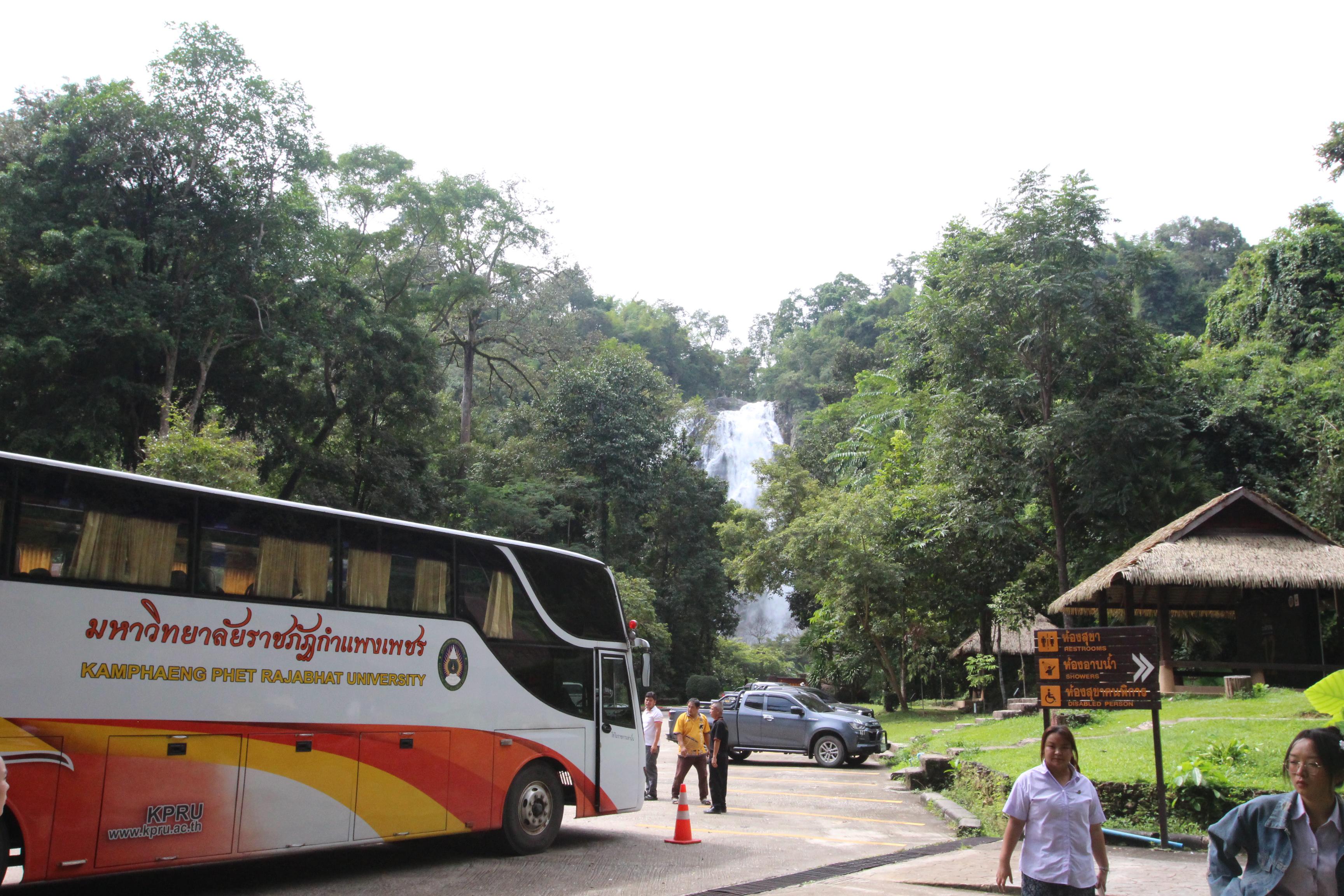 260. กิจกรรมนักศึกษาต่างชาติบริการวิชาการและทัศนศึกษา ครั้งที่ 1