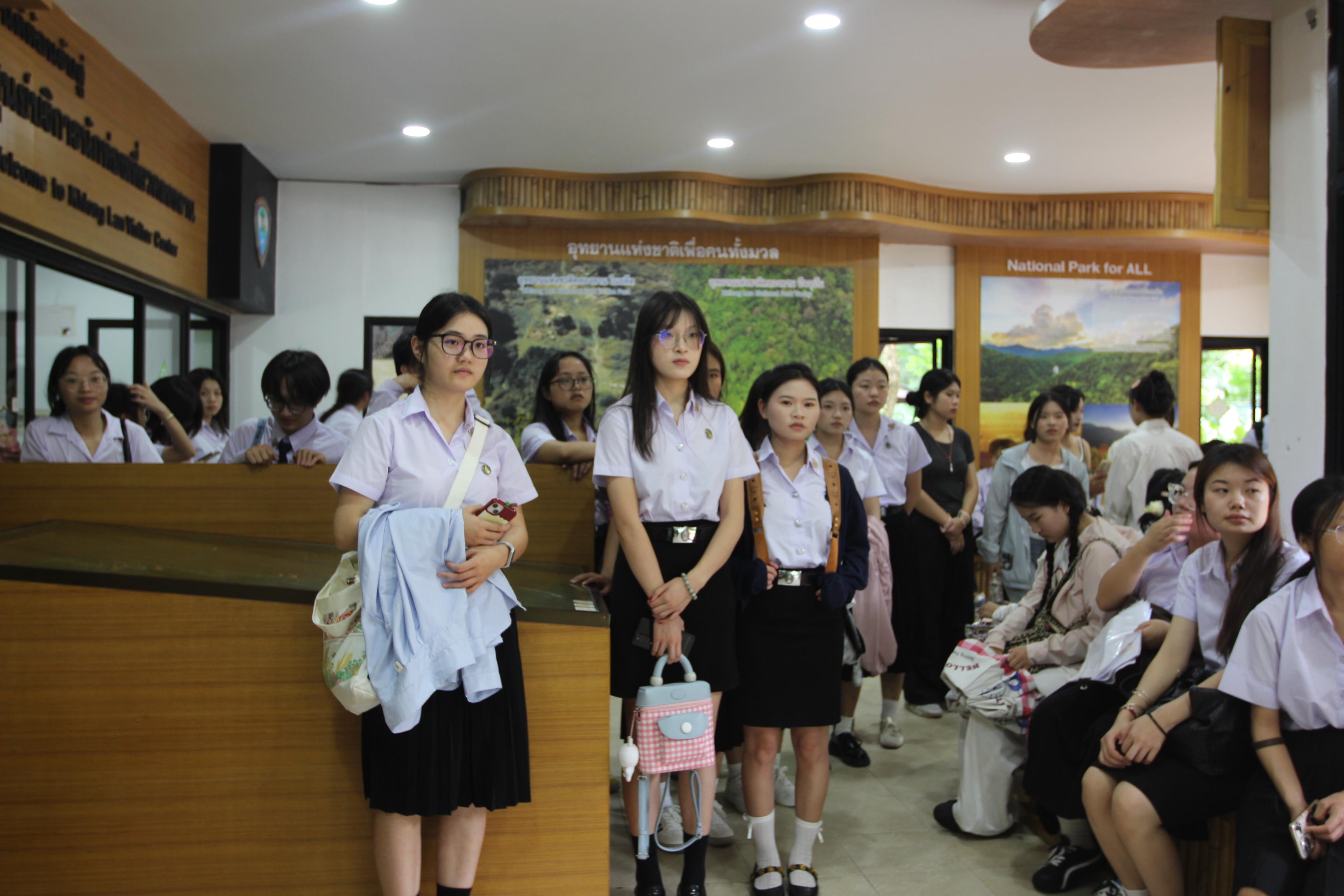 281. กิจกรรมนักศึกษาต่างชาติบริการวิชาการและทัศนศึกษา ครั้งที่ 1