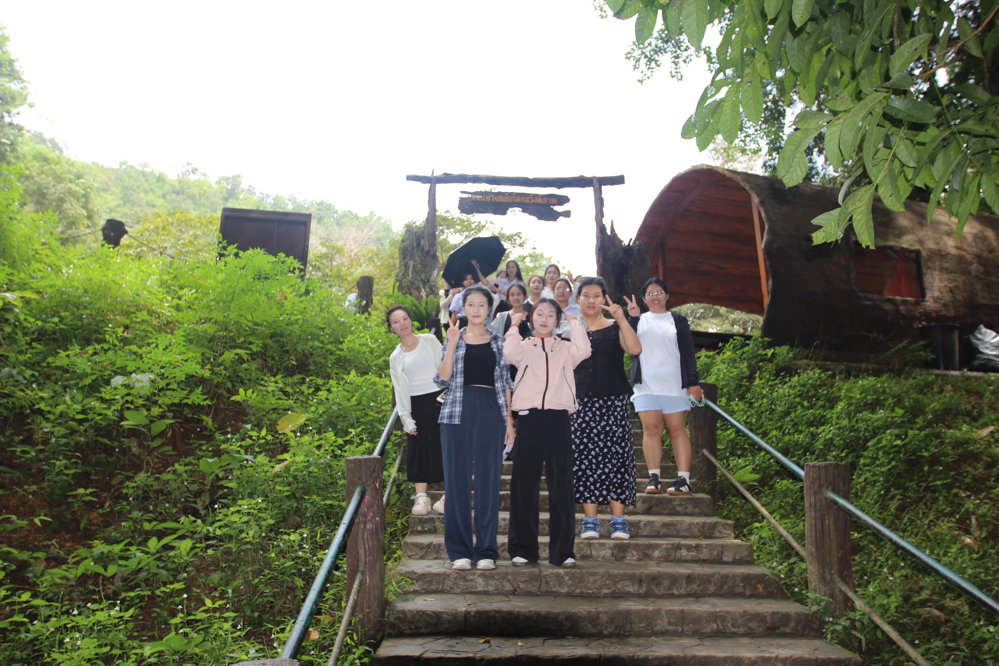 298. กิจกรรมนักศึกษาต่างชาติบริการวิชาการและทัศนศึกษา ครั้งที่ 1