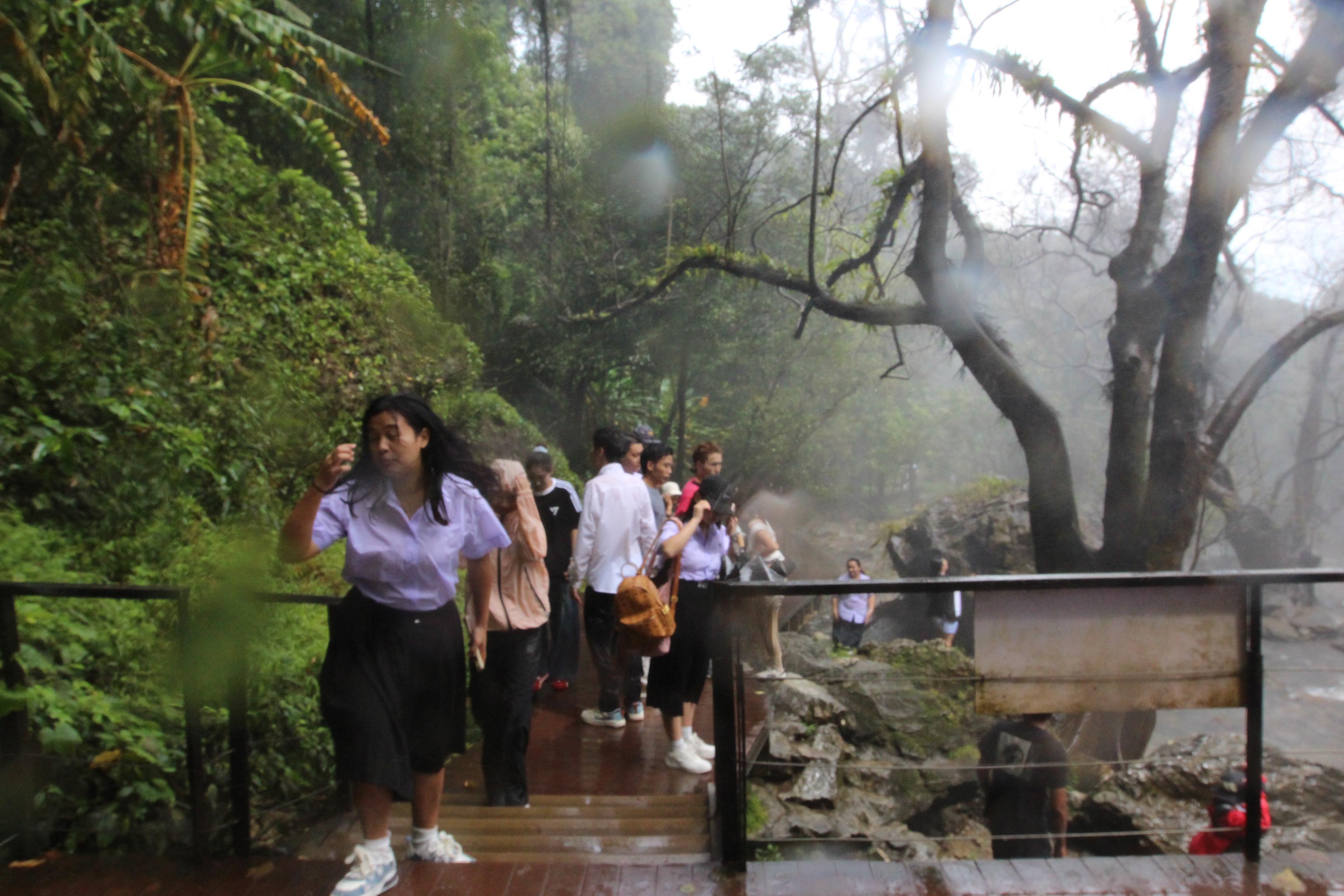 318. กิจกรรมนักศึกษาต่างชาติบริการวิชาการและทัศนศึกษา ครั้งที่ 1