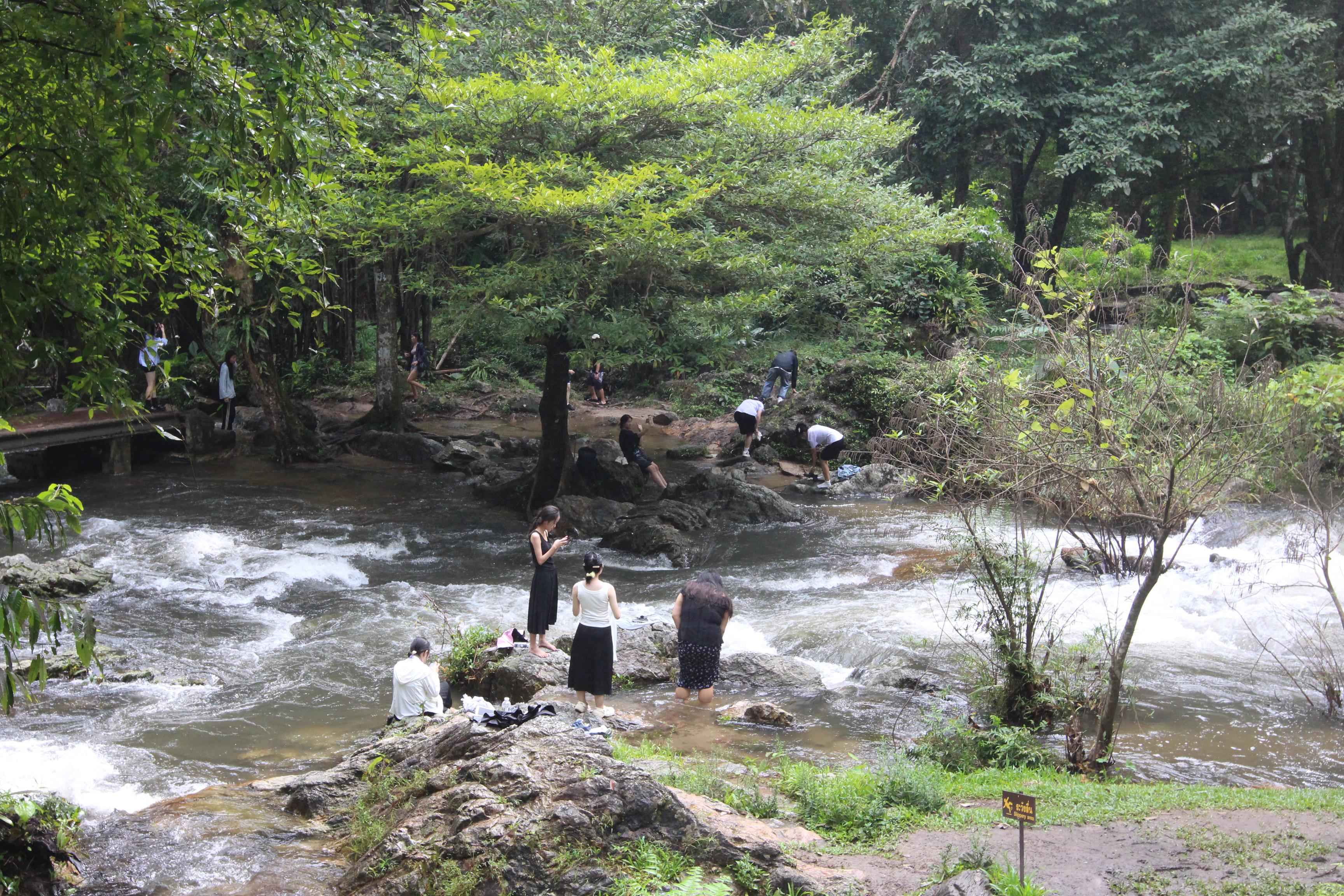 325. กิจกรรมนักศึกษาต่างชาติบริการวิชาการและทัศนศึกษา ครั้งที่ 1