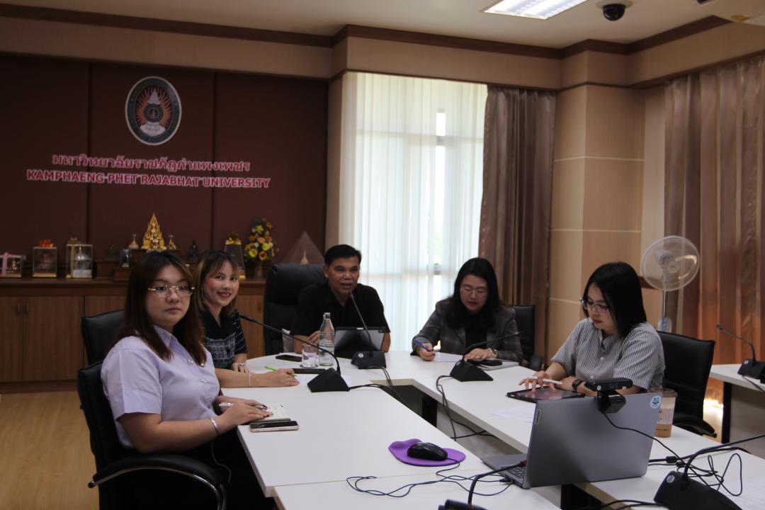 8. ราชภัฏกำแพงเพชรหารือความร่วมมือทางวิชาการในการจัดตั้งศูนย์ฝึกอบรมการแพทย์แผนจีน กับประเทศจีน