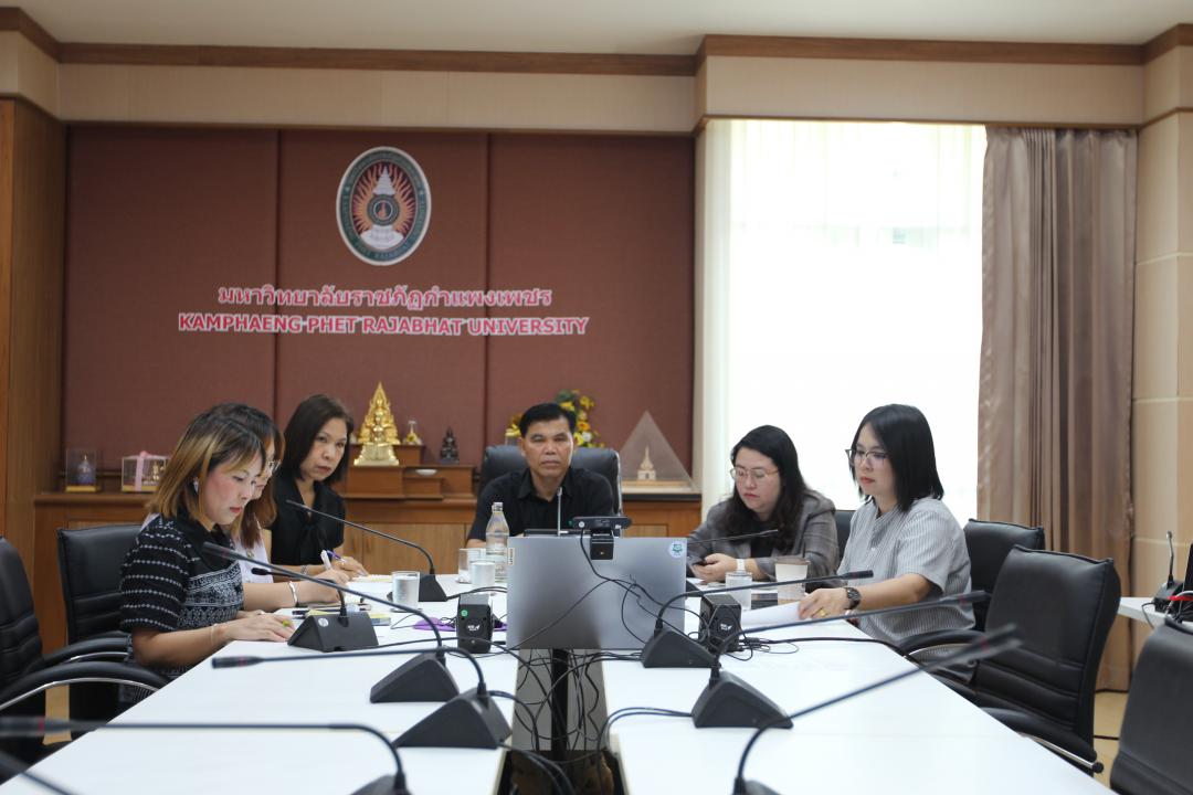 19. ราชภัฏกำแพงเพชรหารือความร่วมมือทางวิชาการในการจัดตั้งศูนย์ฝึกอบรมการแพทย์แผนจีน กับประเทศจีน