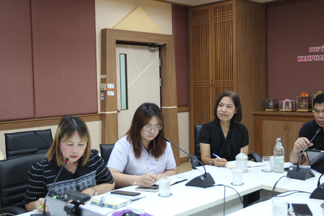 23. ราชภัฏกำแพงเพชรหารือความร่วมมือทางวิชาการในการจัดตั้งศูนย์ฝึกอบรมการแพทย์แผนจีน กับประเทศจีน