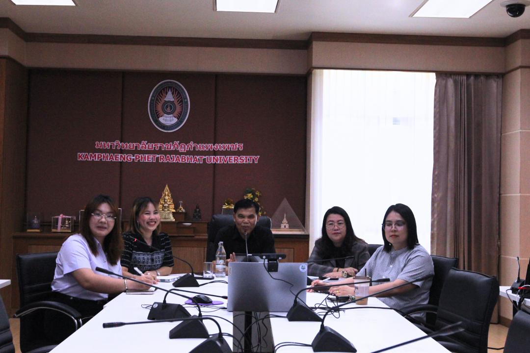 48. ราชภัฏกำแพงเพชรหารือความร่วมมือทางวิชาการในการจัดตั้งศูนย์ฝึกอบรมการแพทย์แผนจีน กับประเทศจีน